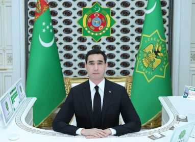 Президент Туркменистана поручил держать в центре внимания вопросы подготовки земель под сев хлопчатника