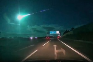Portugaliýanyň asmanyndan meteorit uçup geçdi
