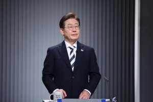 Günorta Koreýanyň Prezident saýlawlarynda esasy dalaşgär paýtagty Sejona göçürmekçi