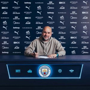 Manchester City, teknik direktör Pep Guardiola ile iki yıllık yeni sözleşme imzalandığını açıkladı