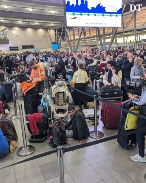 Airports, banks and media face serious problems due to worldwide technical failure