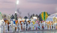 New Year's lights were solemnly lit on the main tree of Turkmenistan