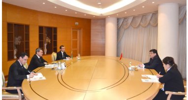 В МИД Туркменистана приняли нового посла Кыргызской Республики