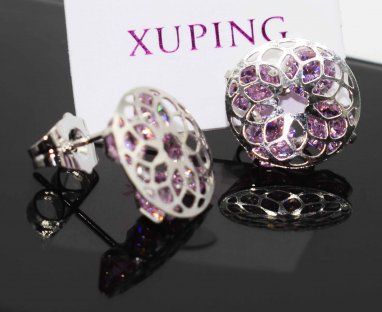 Новинки бижутерии Xuping Jewelry ждут своих обладателей в ашхабадском магазине