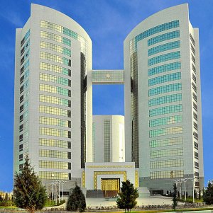 Türkmenistan’ın ekonomisini geliştirmeye yönelik yapılan yatırımların hacmi arttı