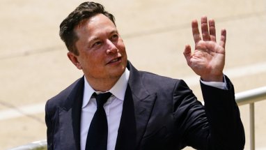 Elon Musk’ın 56 milyar dolarlık ödeme paketini onaylanmazsa Tesla'dan ayrılabileceği iddia edildi