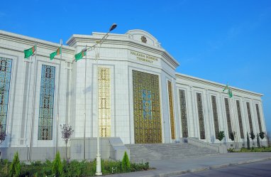 Türkmenistanda gümrük taýdan resmileşdirmegiň nyrhlary arzanlady