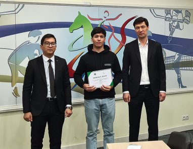 Стал известен сильнейший шахматист-юниор Туркменистана