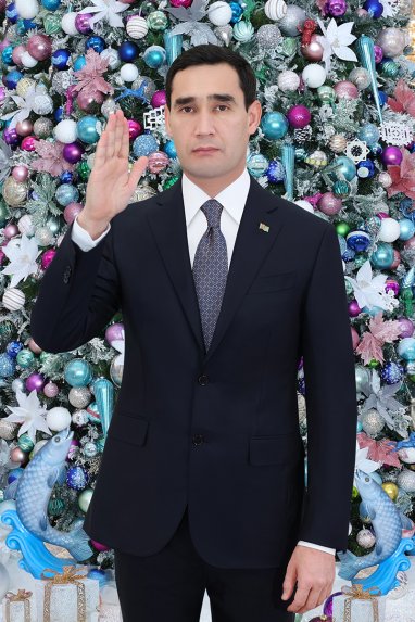 Президент Туркменистана обратился к соотечественникам с Новогодним обращением