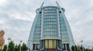 ХО Baş bina построит административное здание центра связи в Туркменбаши