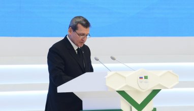 Мередов и Мишустин открыли туркмено-российский бизнес-форум в Ашхабаде