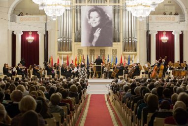 Türkmenistanly ýerine ýetirijiler Russiýada halkara opera bäsleşigine gatnaşarlar