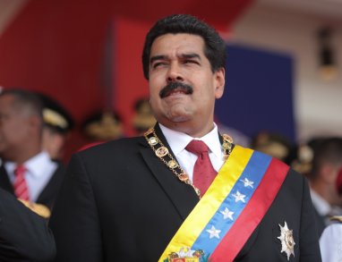 Сердар Бердымухамедов поздравил Николаса Мадуро с Днём независимости Венесуэлы