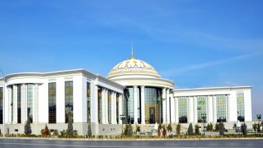 ИМО МИД Туркменистана и Академия дипломатических наук МИД Бахрейна будут развивать сотрудничество