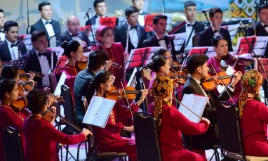 В Ашхабаде состоялся концерт-посвящение Махтумкули Фраги