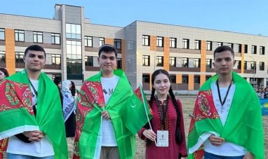 Türkmen talyplary Kazan şäherinde geçirilen Tomusky uniwersitet taslamasyna gatnaşdylar