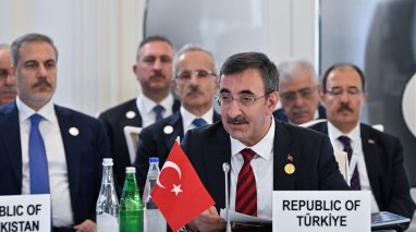 Cevdet Yılmaz, Türkmen gazının Türkiye üzerinden tedarikinin ülkenin milli refahına katkı sağlayacağını ve Avrupa'nın enerji güvenliğini sağlayacağını söyledi