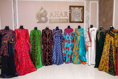 Bahar Atelier in Ashgabat accepts orders for tailoring festive and everyday national clothes