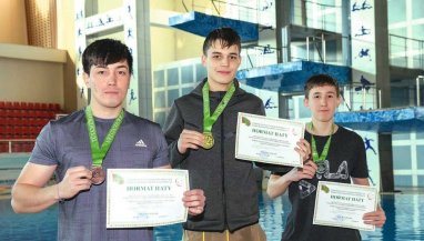 В Ашхабаде стартовал Кубок Туркменистана по плаванию