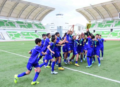 Определился победитель первенства Туркменистана среди юношеских футбольных команд