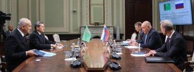 Туркменистан и Россия обсудили организацию межпарламентского форума стран ЦА и РФ