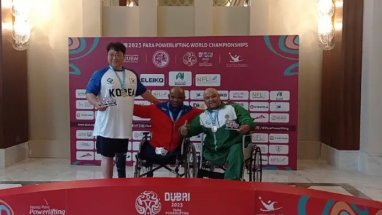 Туркменские пара-пауэрлифтеры завоевали две бронзовые медали на чемпионате мира в Дубае