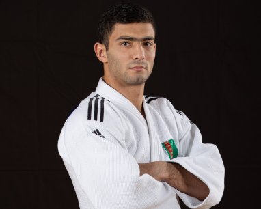 Türkmenistanly dzýudoçy Ýewropanyň açyk Kubogynda bürünç medal eýeledi