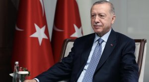 Türk Lideri türkmen halkynyň Milli Liderini doglan güni bilen gutlady