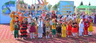 Fotoreportaž: Türkmenistanda Çagalary goramagyň halkara güni giňden bellenildi