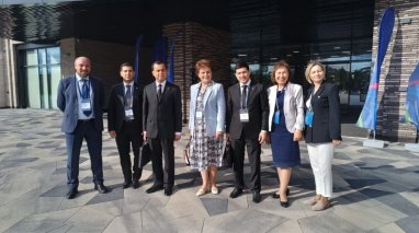 На полях форума «Формируя будущее» туркменская делегация проводит ряд встреч