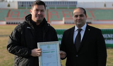 Mergen Orazow Türkmenistanyň futbol ýygyndysynyň baş tälimçisi wezipesine bellenildi