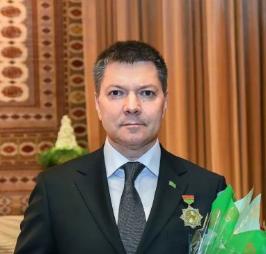 A native of Turkmenistan, Oleg Kononenko, took command of the International Space Station