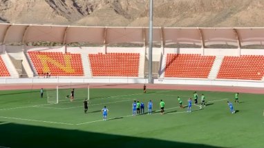 «Небитчи» обыграл «Шагадам» в матче чемпионата Туркменистана по футболу