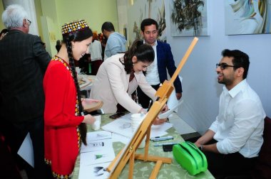 Photo report: Saudi Arabia art exhibition at the Museum of fine arts of Turkmenistan