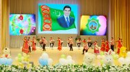 Конкурс среди школьников Туркменистана  “Самая очаровательная девочка-2015”
