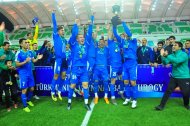 Фоторепортаж: Церемония награждения победителя Суперкубка Туркменистана по футболу-2019