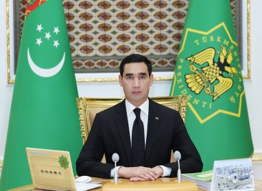 Президент Туркменистана поздравил руководство Сингапура с Национальным днём Республики