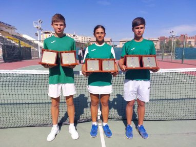 Türkmen tennisçileri Özbegistanda geçirilen ATF U14 ýaryşynda bäş medal gazandylar