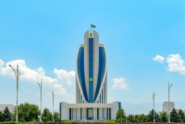 Türkmenistanda saglygy goraýyş, ylym-bilim, sport ulgamlarynda gazanylanlara bagyşlanan halkara sergi we ylmy maslahat geçiriler