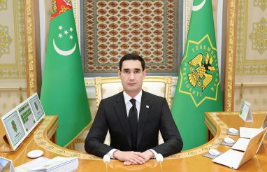 Президент Туркменистана призвал парламентариев приступить к разработке проекта Закона о Госбюджете на 2024 год