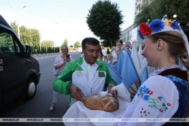 Туркменские лучники прибыли в Могилев на II Игры стран СНГ