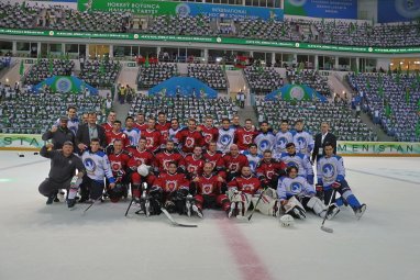 Белорусский Волат стал бронзовым призёром хоккейного турнира в Ашхабаде