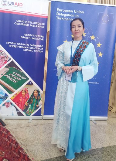 Майса Овезова - победитель конкурса Lebap Handmade Exports в Туркменистане