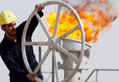 Azerbaycan, Ocak ayından bu yana İran üzerinden Türkmen doğal gazı ithalatını yüzde 2,4 oranında artırdı