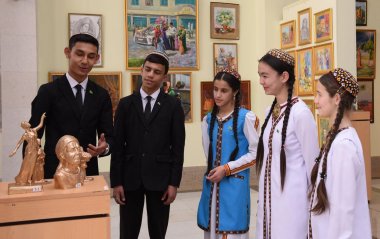 An exhibition of children's drawings was held in Ashgabat