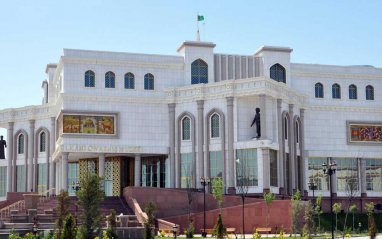 Maryda türkmen-eýran amaly-haşam we mozaika sungaty boýunça bilelikdäki sergi açyldy