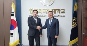 Koreýanyň Hankuk daşary ýurt dilleri uniwersitetinde türkmen dili fakultetini açmak mümkinçiligine seredildi