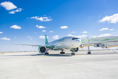 The first flight Ashgabat - Moscow of Turkmen airlines was after the resumption of air traffic
