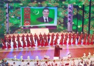 Фоторепортаж: Во Дворце мукамов состоялся концерт в честь Дня независимости Туркменистана