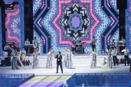 Фоторепортаж: В Ашхабаде состоялся новогодний концерт с участием звёзд эстрады